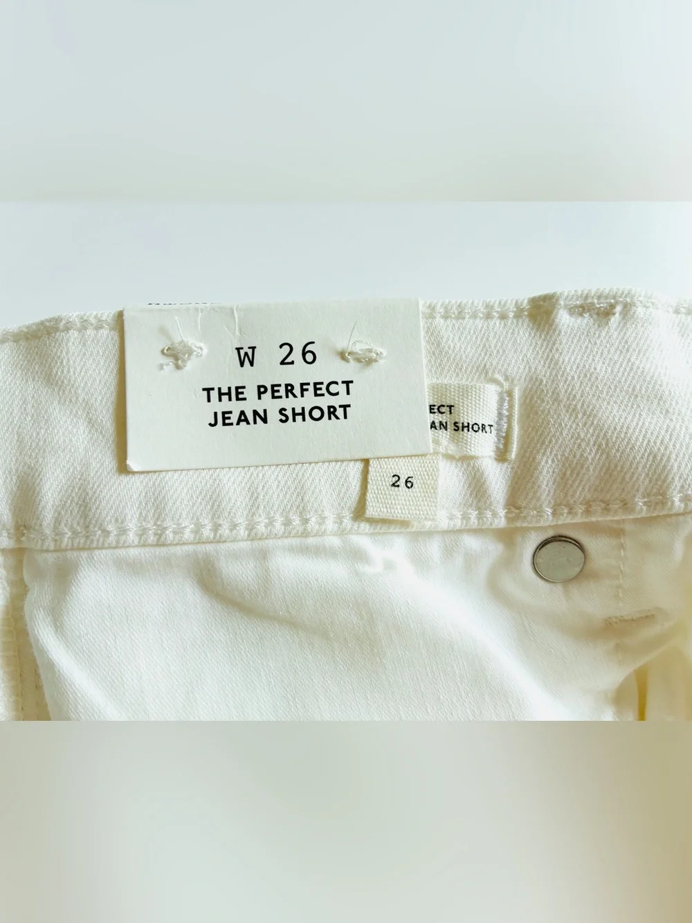 Madewell Women’s The Perfect Vintage Mid-Length Jean Short.26. NWT.